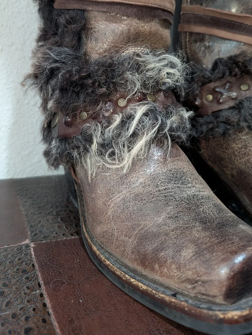 ​🔥FRYE One-of-a-Kind Custom Reworked 15R Tall Harness Boots Sheep Fur Burner 9